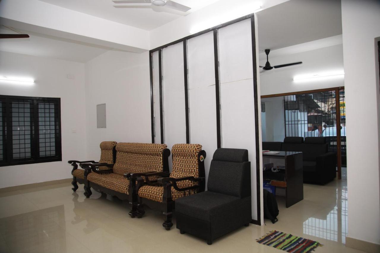 Meghna Residency Hotel Thiruvananthapuram Eksteriør billede