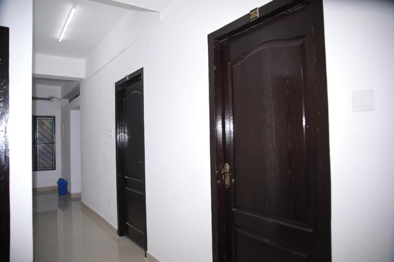 Meghna Residency Hotel Thiruvananthapuram Eksteriør billede