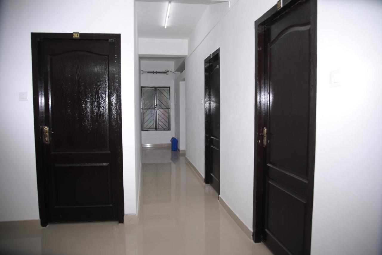 Meghna Residency Hotel Thiruvananthapuram Eksteriør billede