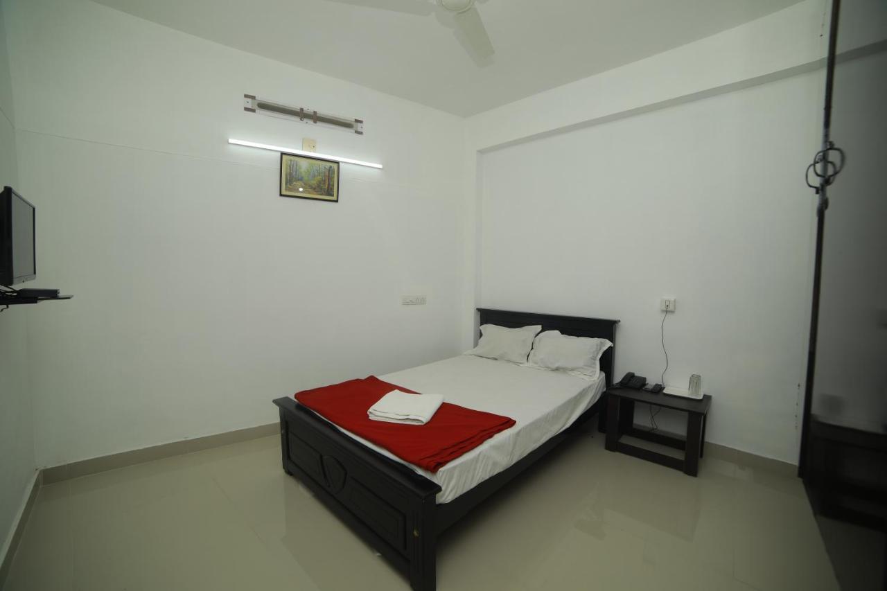 Meghna Residency Hotel Thiruvananthapuram Eksteriør billede