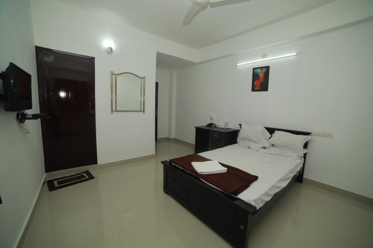 Meghna Residency Hotel Thiruvananthapuram Eksteriør billede