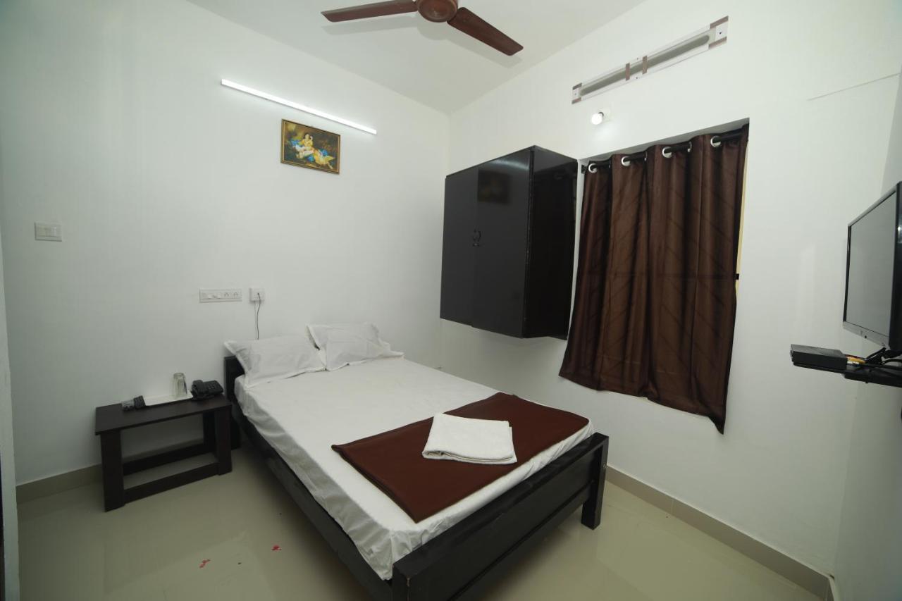 Meghna Residency Hotel Thiruvananthapuram Eksteriør billede