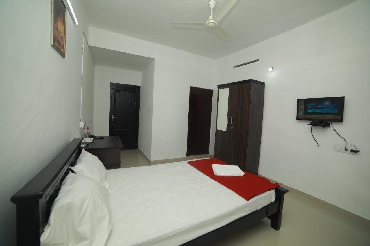 Meghna Residency Hotel Thiruvananthapuram Eksteriør billede