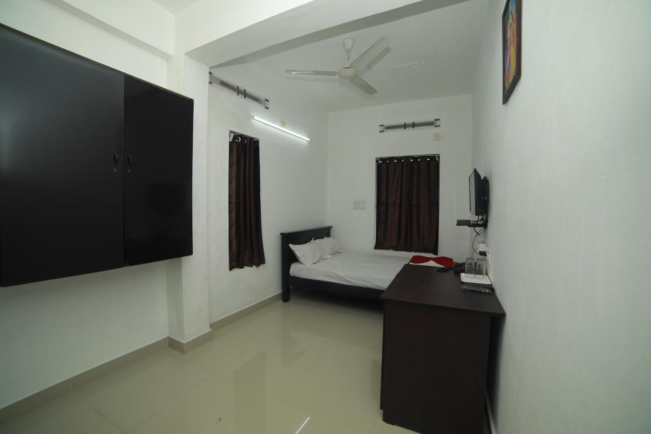 Meghna Residency Hotel Thiruvananthapuram Eksteriør billede