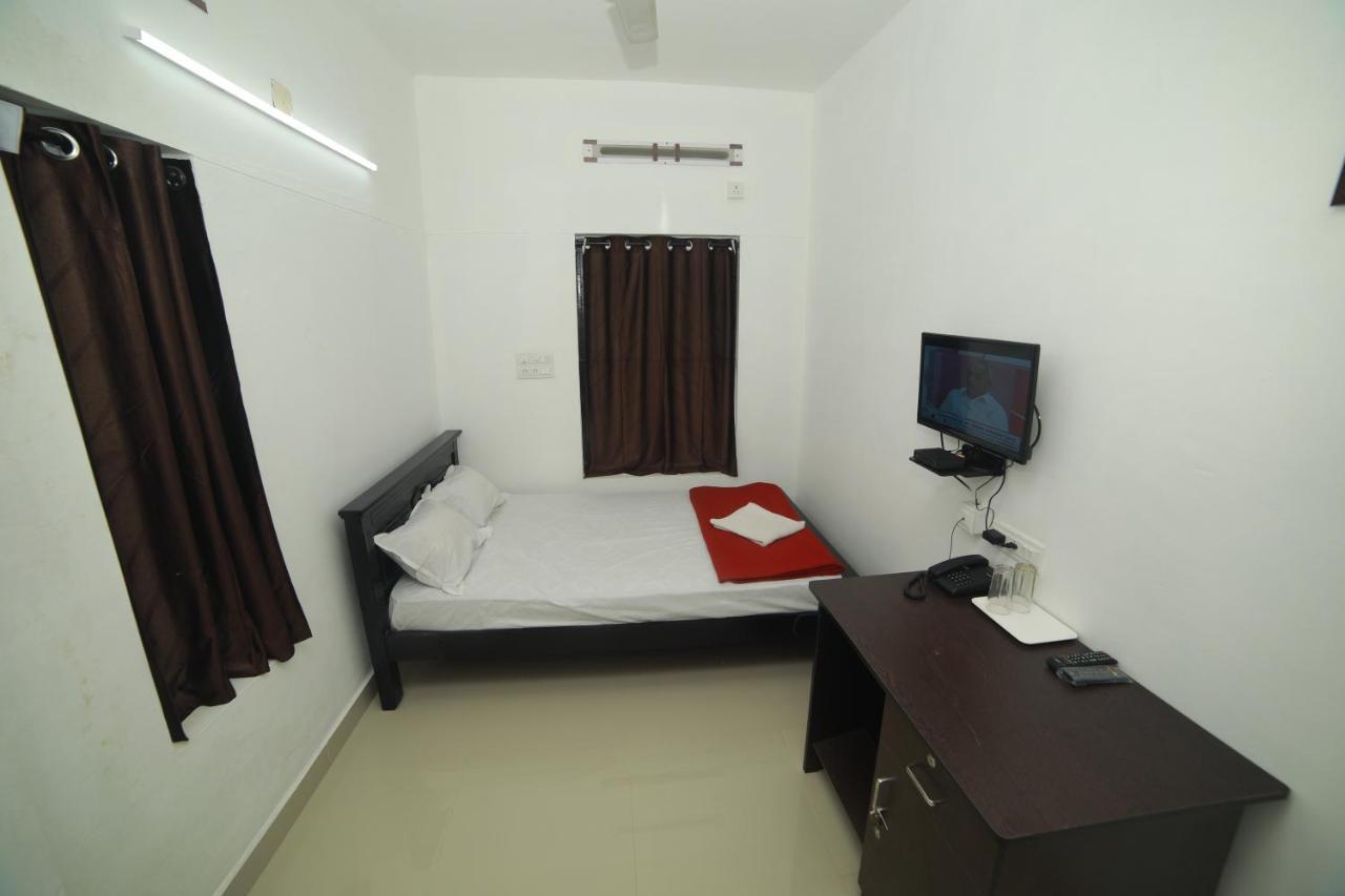 Meghna Residency Hotel Thiruvananthapuram Eksteriør billede