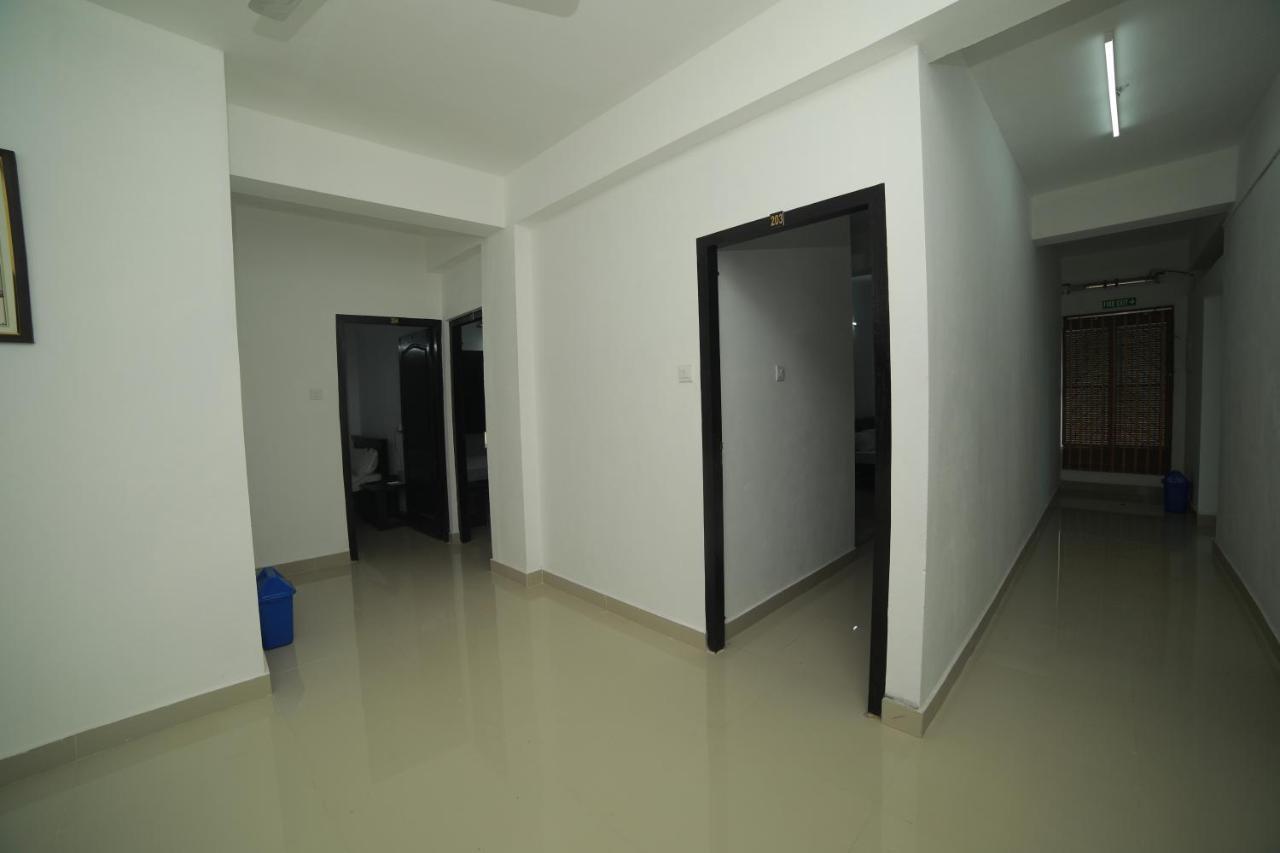 Meghna Residency Hotel Thiruvananthapuram Eksteriør billede