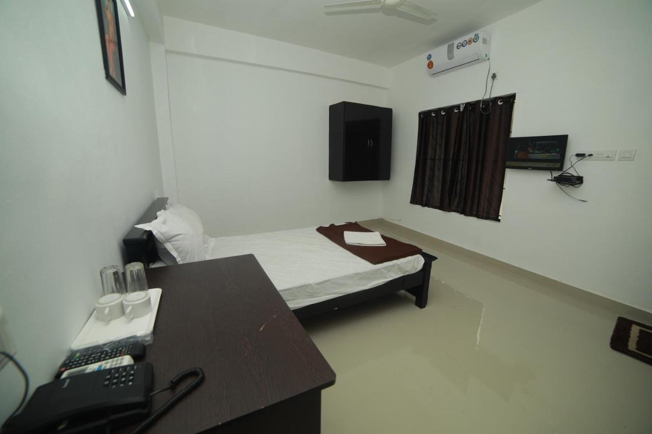 Meghna Residency Hotel Thiruvananthapuram Eksteriør billede