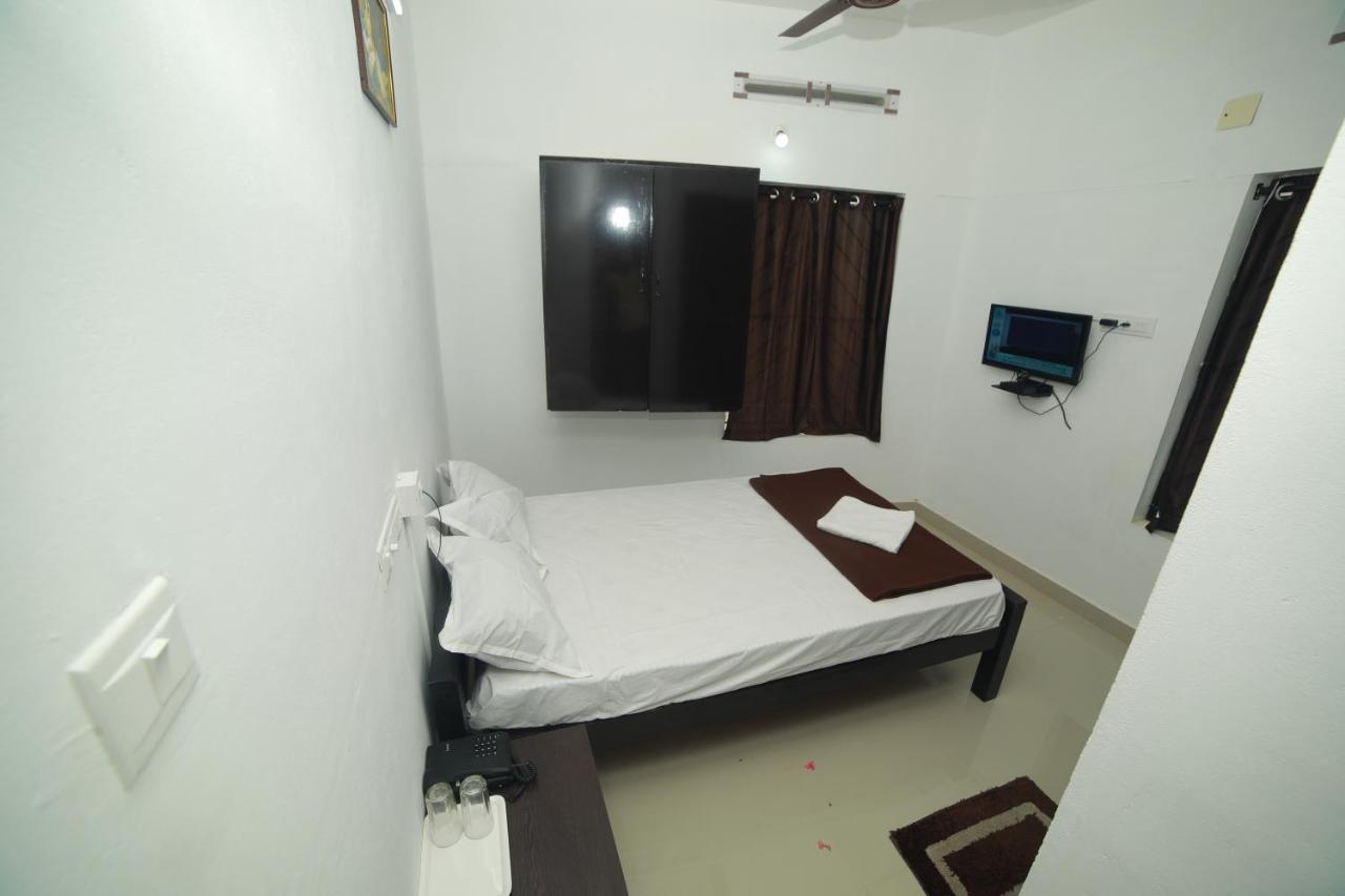 Meghna Residency Hotel Thiruvananthapuram Eksteriør billede