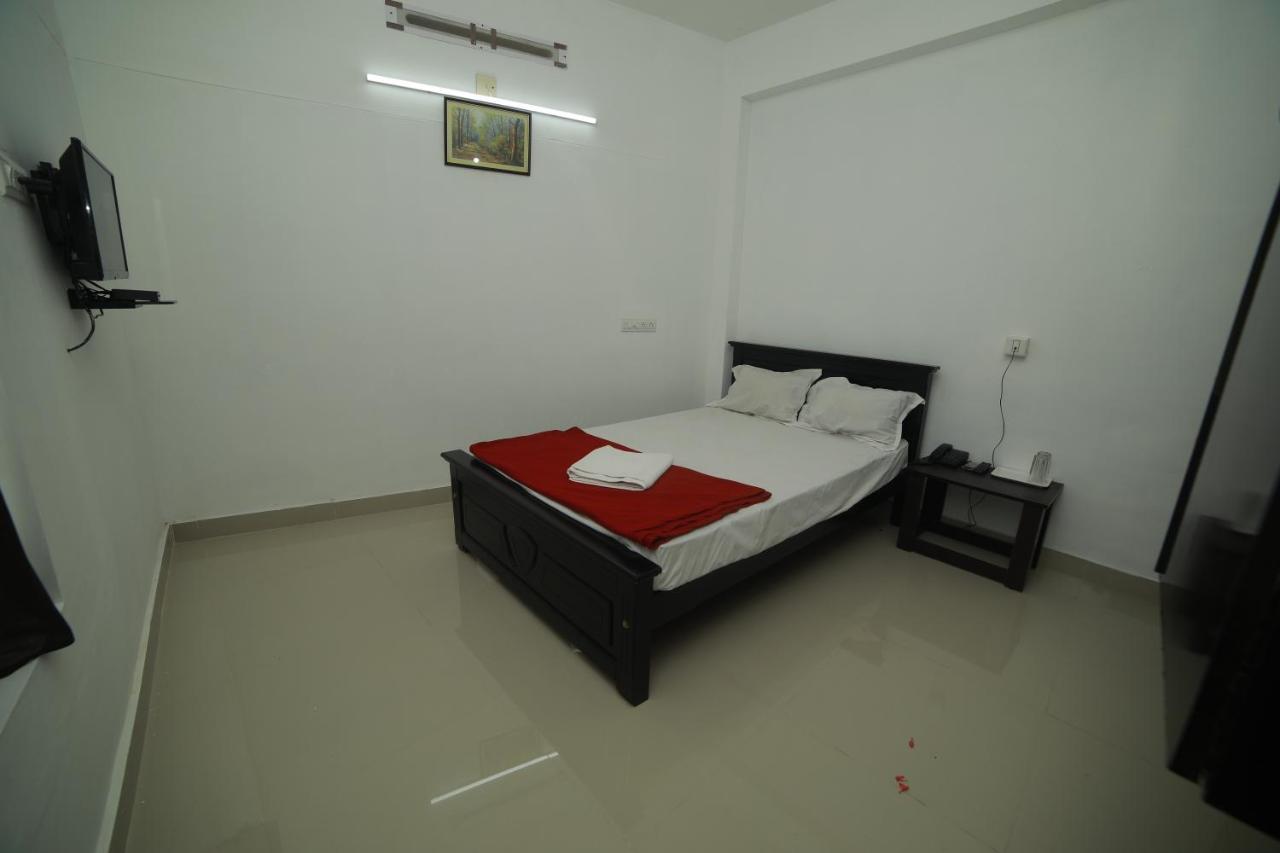 Meghna Residency Hotel Thiruvananthapuram Eksteriør billede