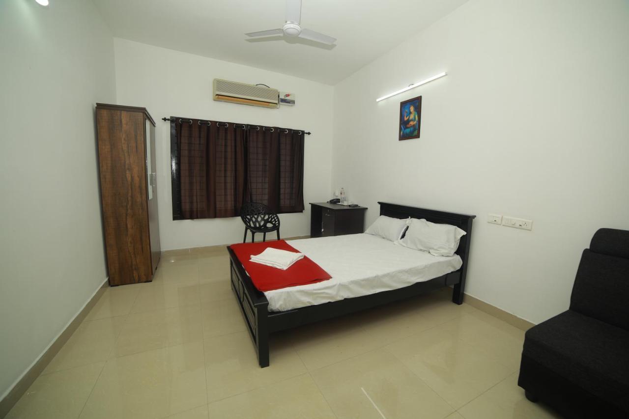 Meghna Residency Hotel Thiruvananthapuram Eksteriør billede